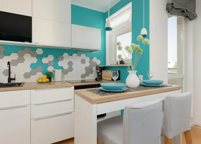 Metro Wilanowska With Parking By Renters