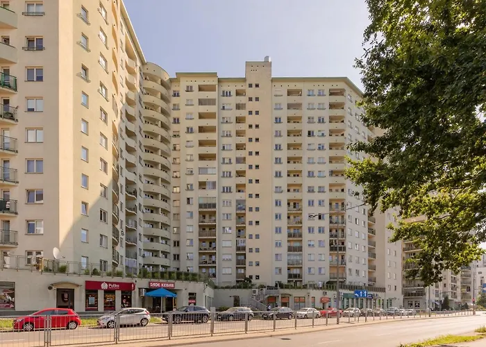 Metro Wilanowska With Parking By Renters Lejlighed