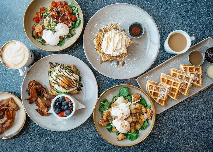 Metro Wilanowska With Parking By Renters Warszawa