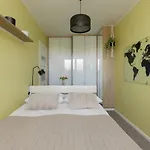 Metro Wilanowska With Parking By Renters 아파트 *