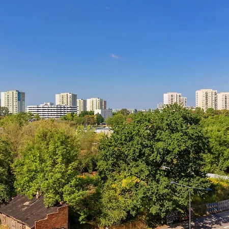 Metro Wilanowska With Parking By Renters 아파트